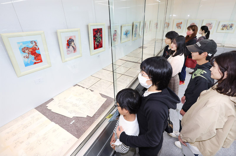 希少　レア　高岡市立博物館 松原秀典展 入場者特典　限定カード　綾波レイ F-iOqYGaIAAcHxA.jpg